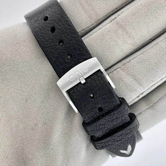 Oris Divers Chrono Stainless Steel Black Dial 40mm Automatic Men's Watch 7791 - Picture 6 of 9